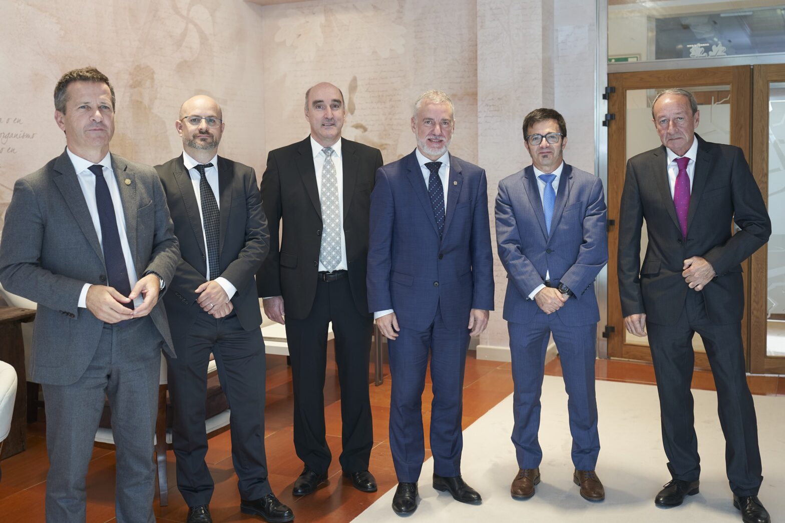 2210 HETEL erredehierro 34 copia